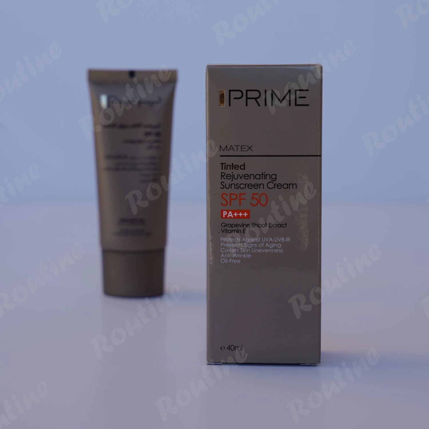 کرم ضد آفتاب بژ طبیعی جوان کننده SPF 50 پرایم